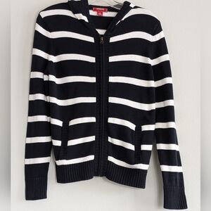 Chaps Navy and white Hooded Sip Up Sweater Size Medium. Nautical